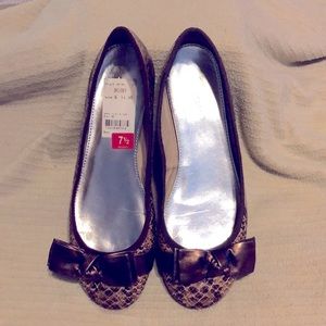 Alfani Amor Flat With Bow